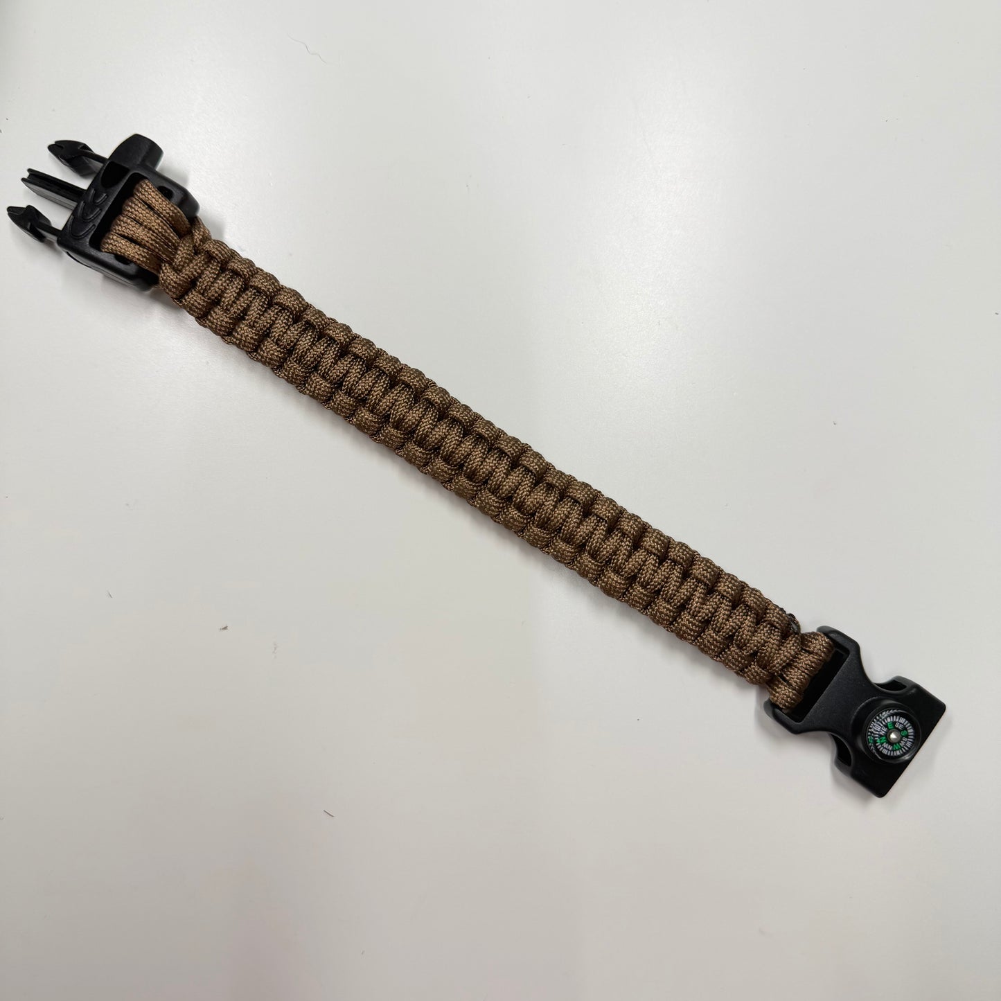 Bracelet de survie marron